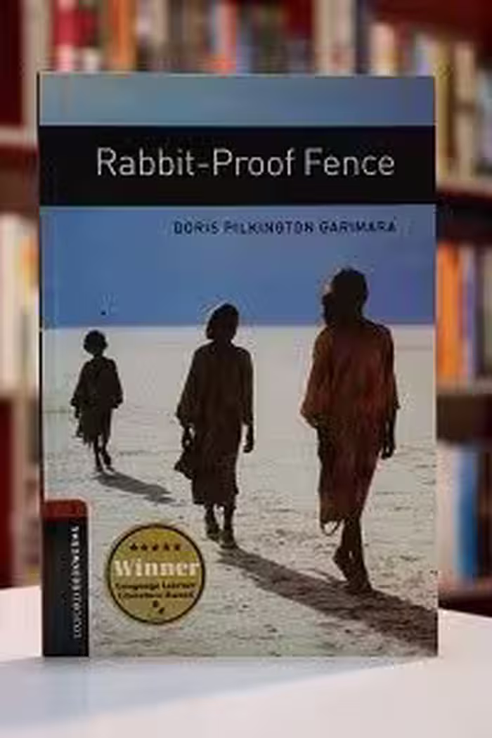 Oxford Bookworms 3 Rabbit-Proof Fence