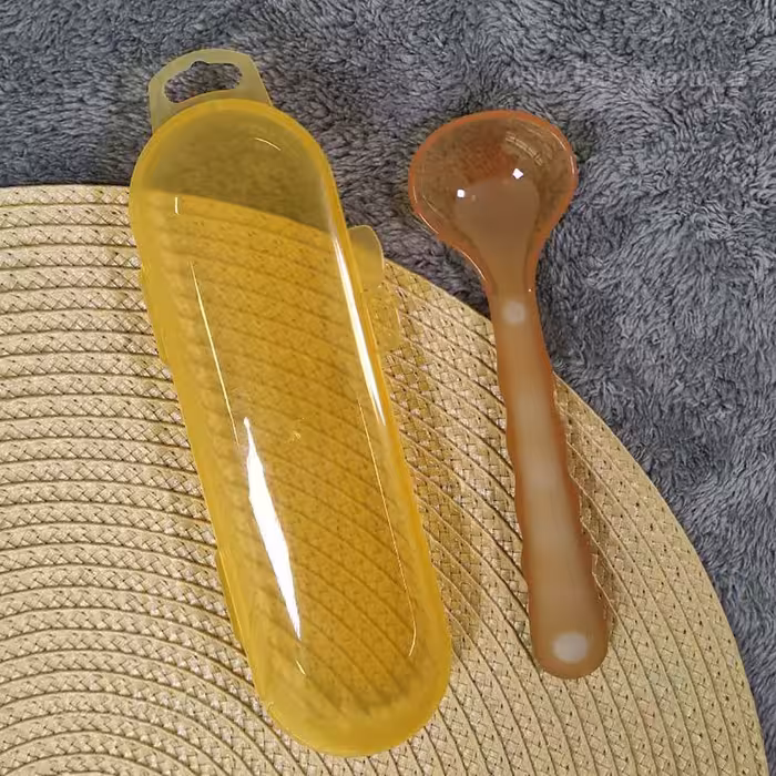 قاشق بزرگ سیلیکونی قابدار طرح هی اورشی