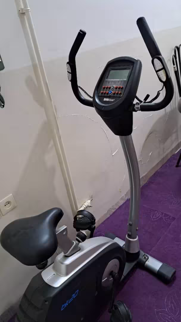 دوچرخه ثابت ورزشی ساخت تایوان