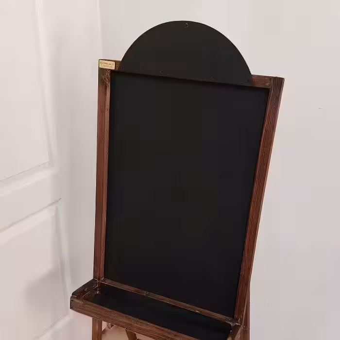 تخته سیاه تخته سیاه ایستاده تخته سیاه با جای گلدان (پس کرایه)