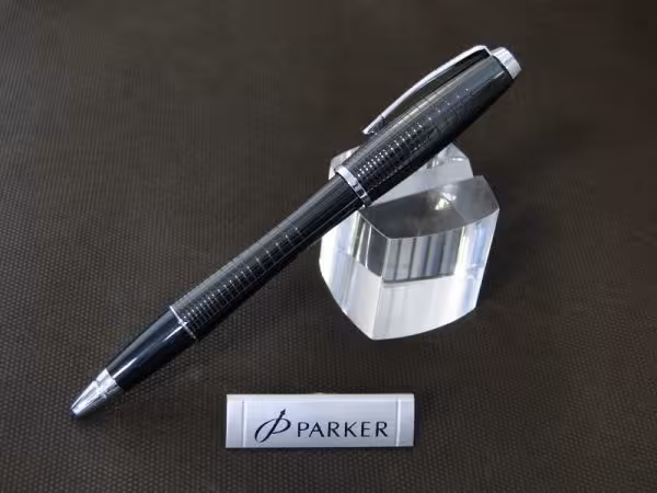 روان نویس پارکر مدل اربن پریمیوم - PARKER URBAN PREMIUM