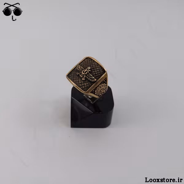 انگشتر فروهر طلاروس مربعی