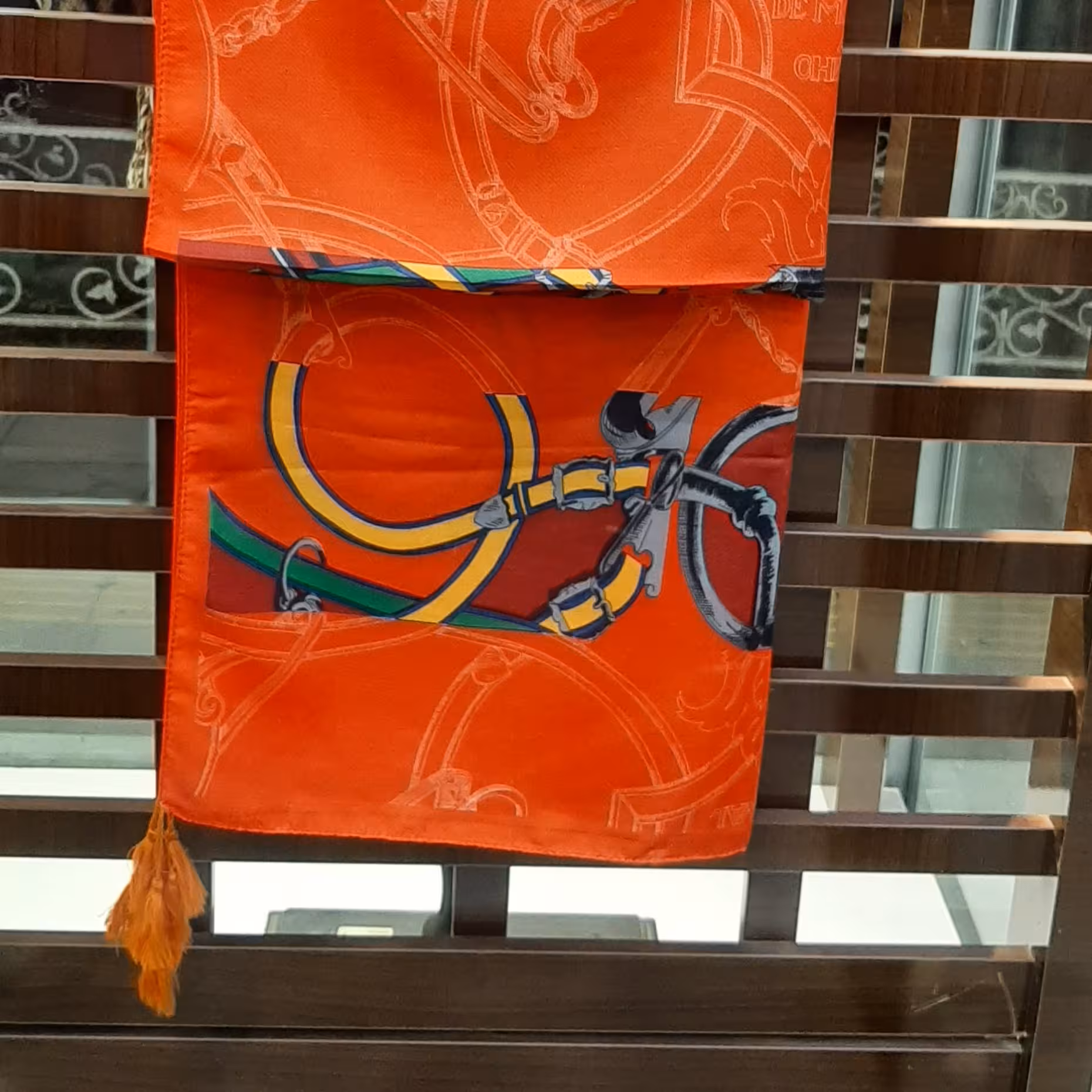 شال نخی درجه یک  کیفیت عالی تک رنگ 