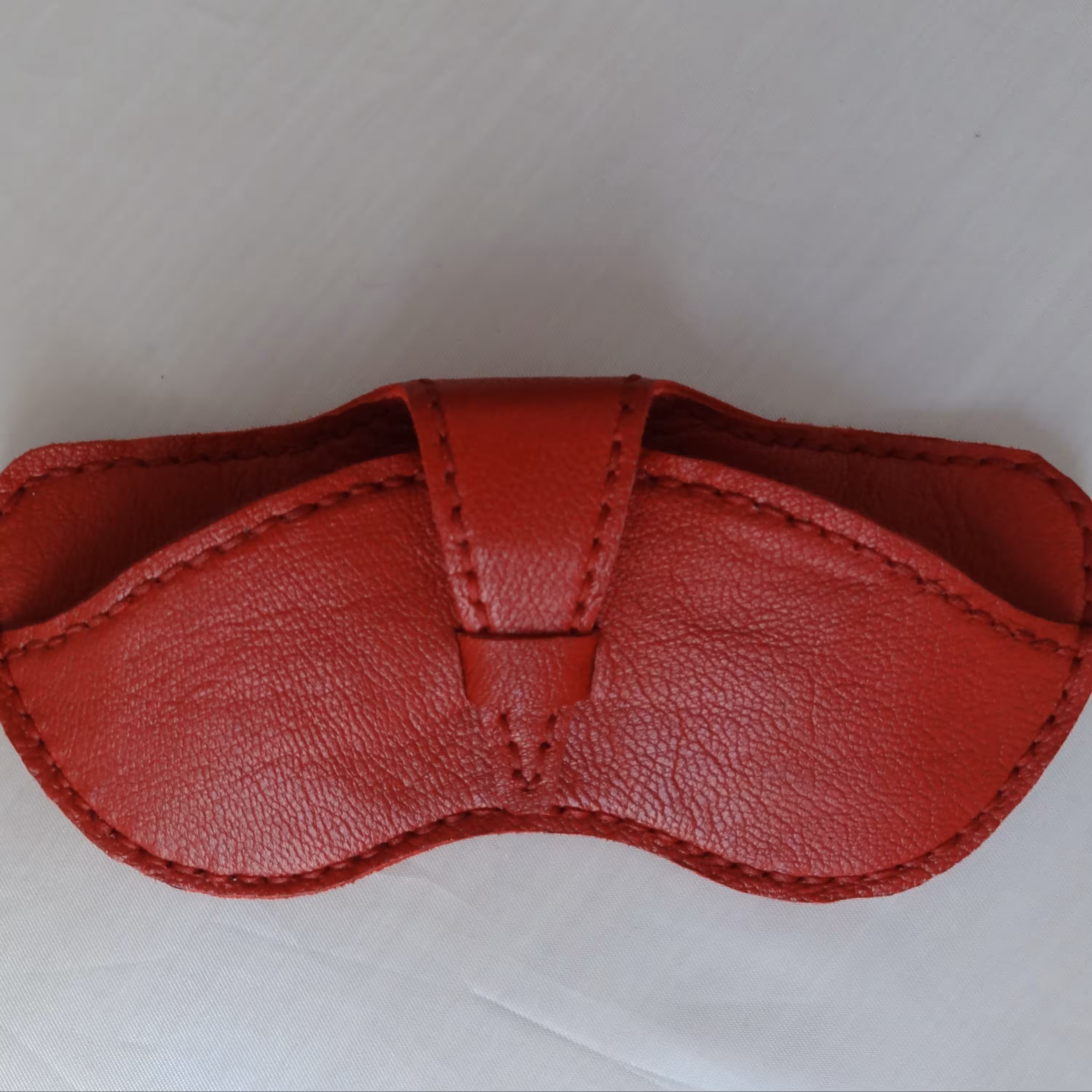 جاعینکی چرم رنگ قرمز