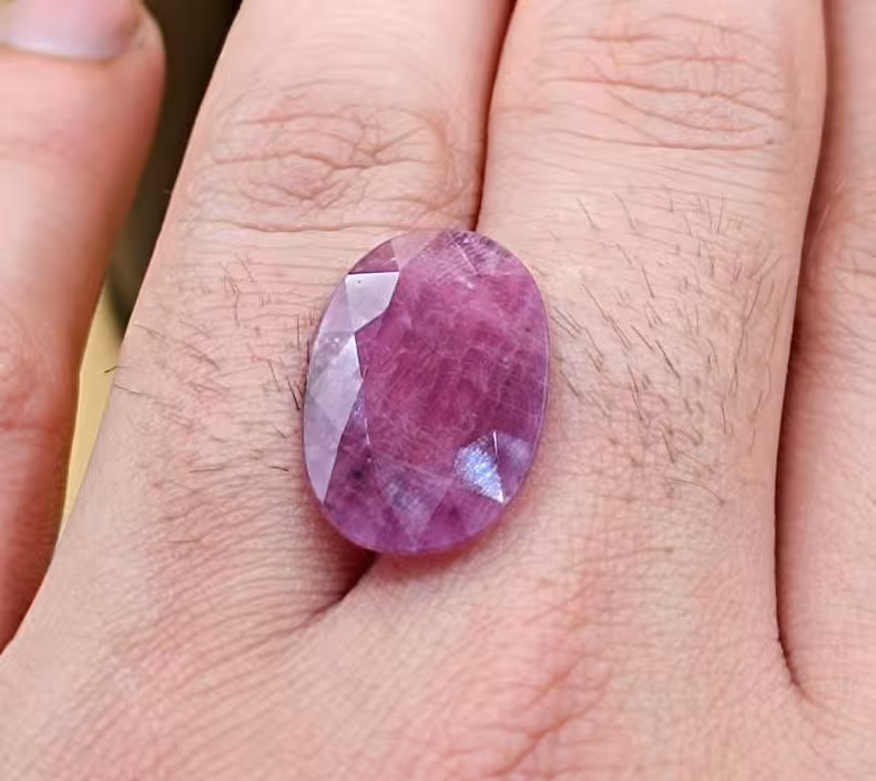 نگین یاقوت سرخ طبیعی آفریقایی کد 11940