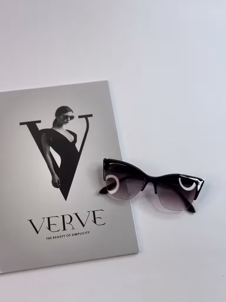 عینک افتابی برند Gucci زنانه دخترانه کلاسیک گربه ای یووی 400