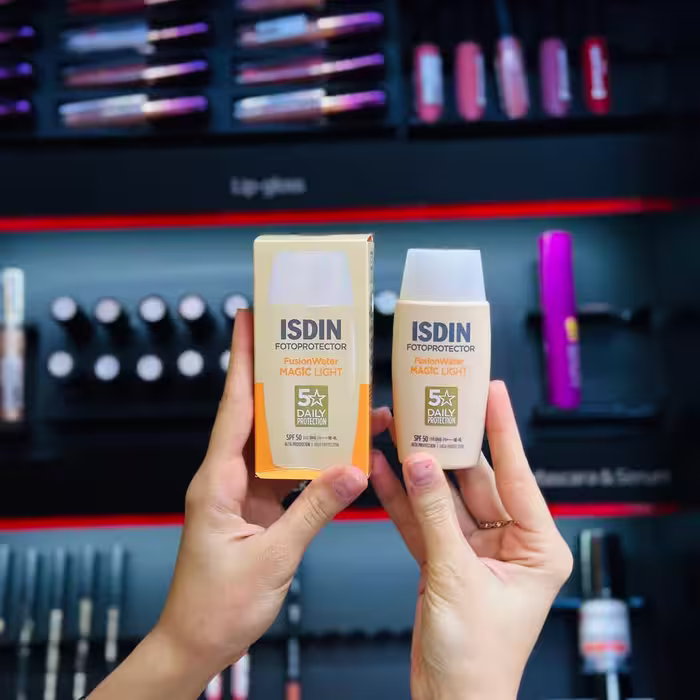 ضد آفتاب رنگی ایزدین Fusion Water Magic Light SPF 50 اصل