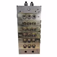 تقسیم گریس مک لوب ساخت ایتالیا با 6 بلوکه و 12 خروجی