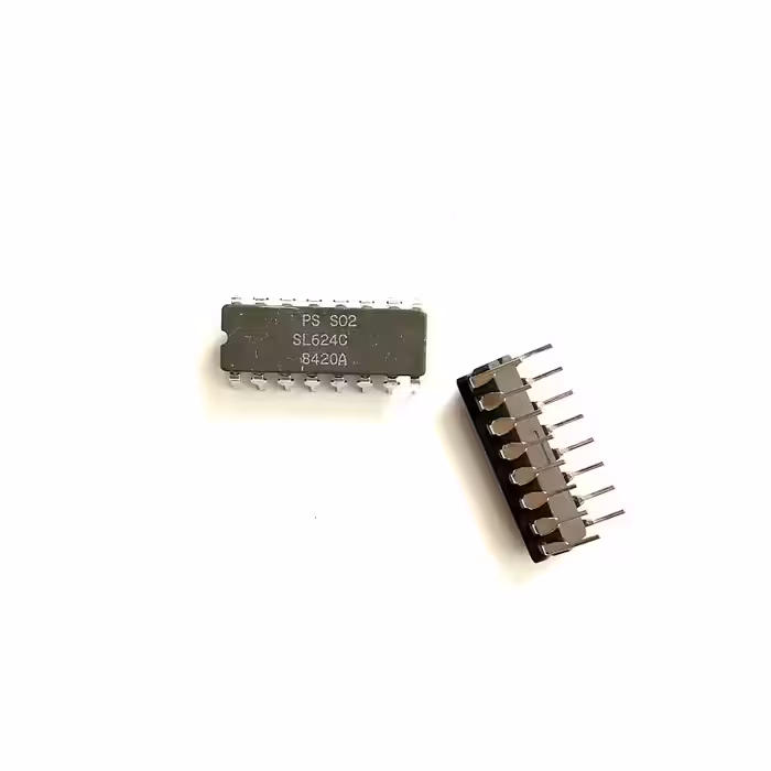 آیسی SL624C
