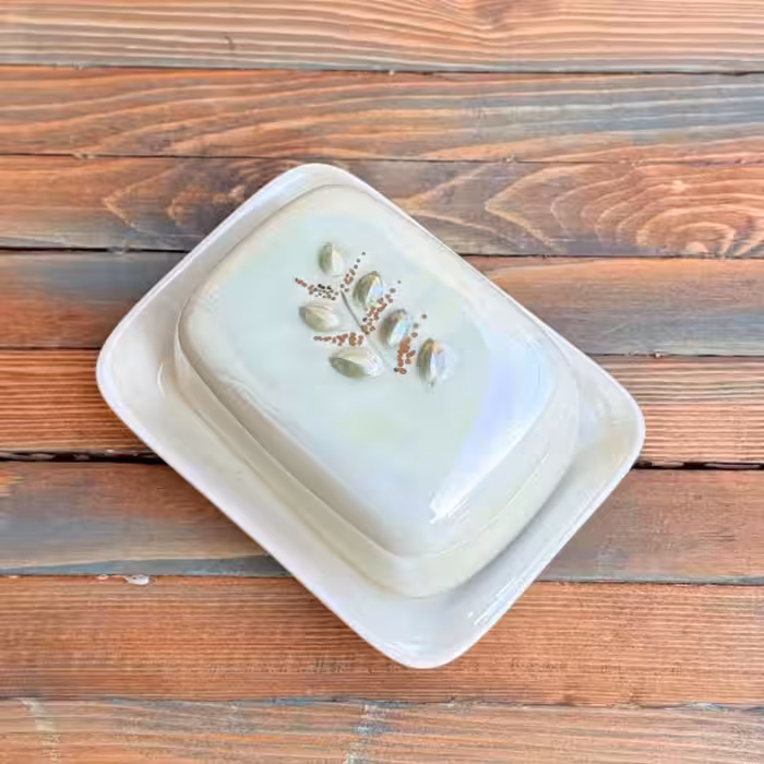 کره خوری سرویس پذیرایی برگ طلا