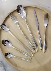 سرویس قاشق چنگال یونیک 24 نفره دهانه اروپایی نیمه طلایی تمام استیل 18/10 اصلی حکاکی جرمنی(فروش ویژه)