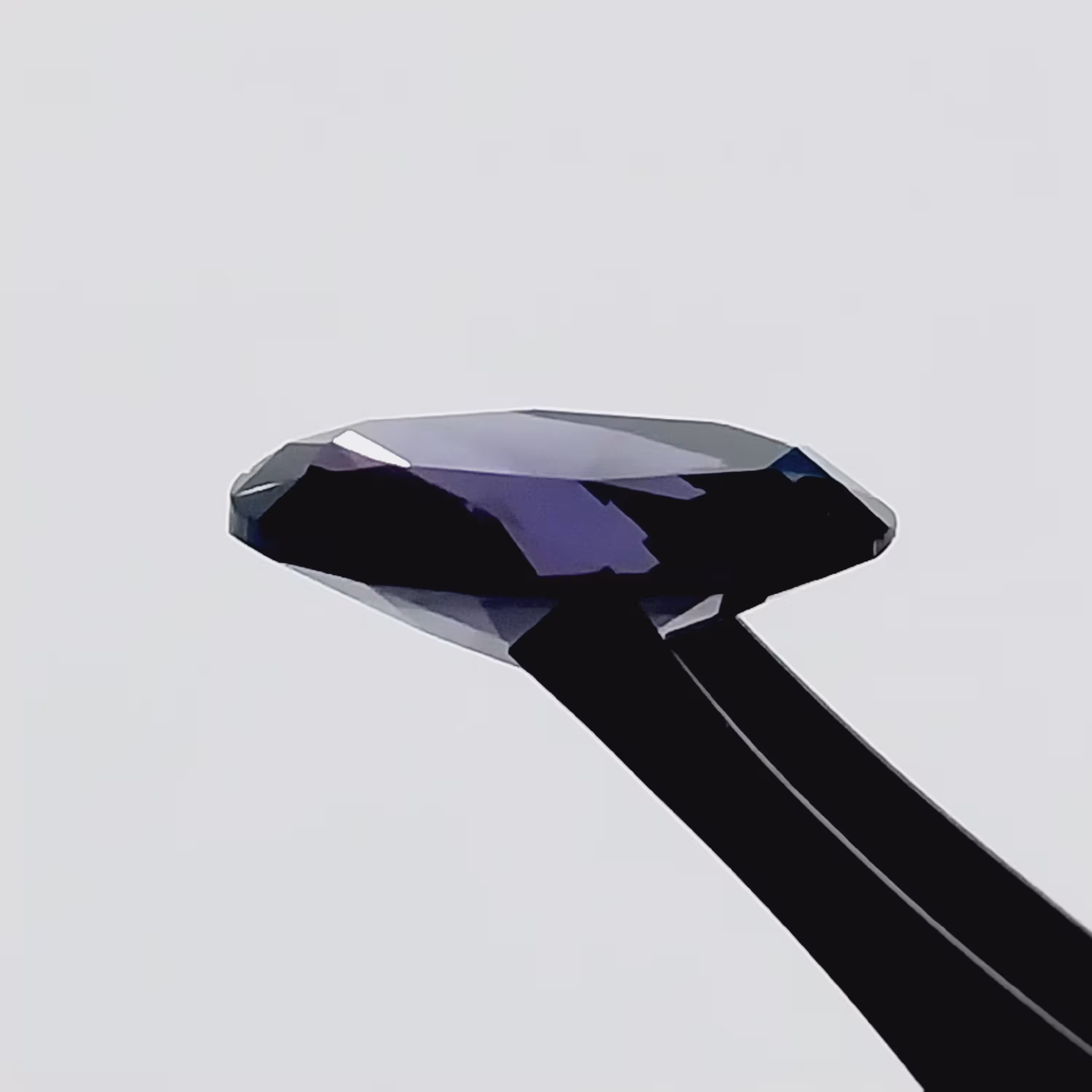 نگین انگشتری امیتیسیت   تراش جواهری اماده رکاب  بسیار زیبا 