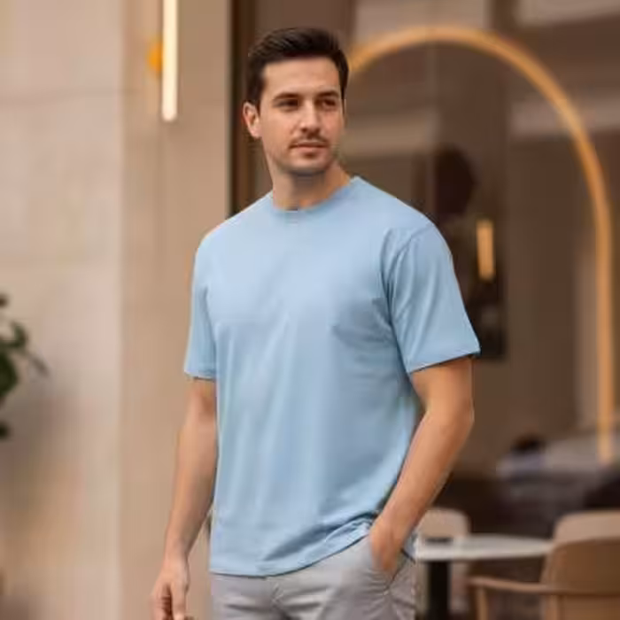 تیشرت قواره‌ دار لش بیسیک آبی روشن | نخ پنبه با دوخت استاندارد