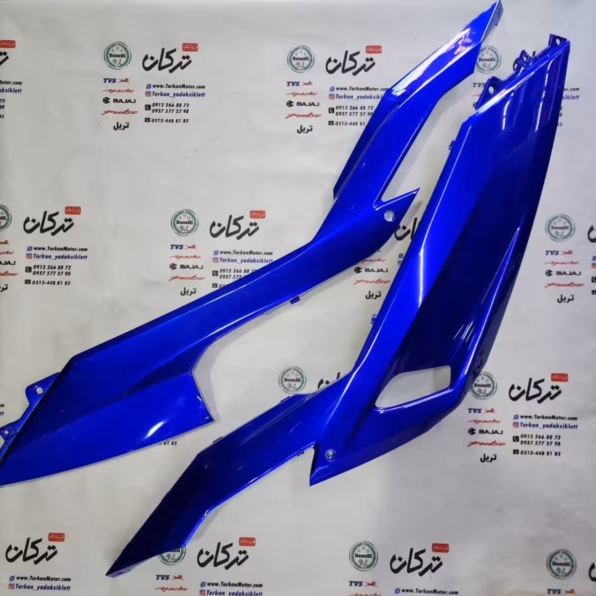 فلاپ ( قاب ) رکاب زیر پا طرح کلیک ( ابی کاربنی براق ) خارجی ( جفت )