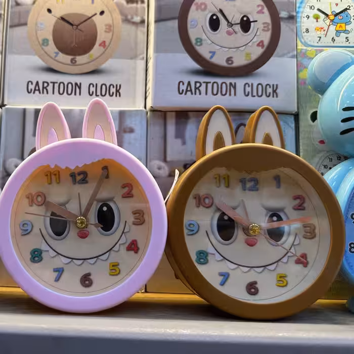 ساعت رو میزی طرح لبوبو