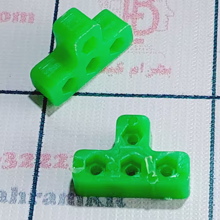 سازه پلا ستیک T عمده 500 عدد
