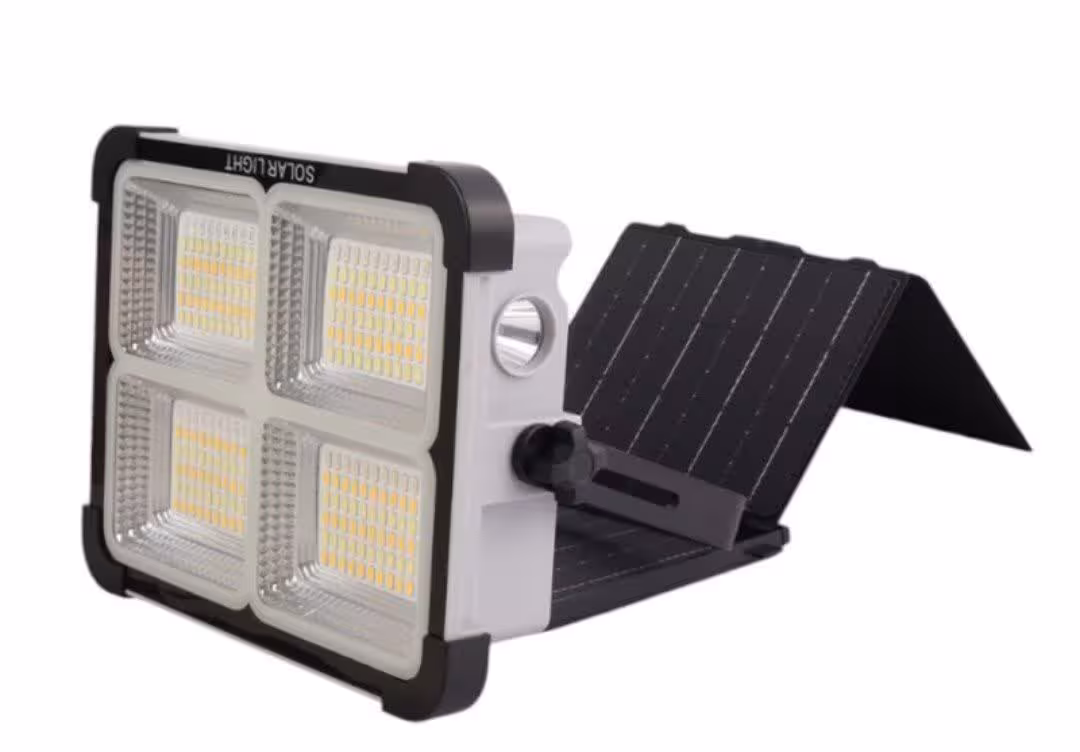 پروژکتور شارژی خورشیدی 300 وات 6 باطری همراه با چراغ قوه با پنل تاشو