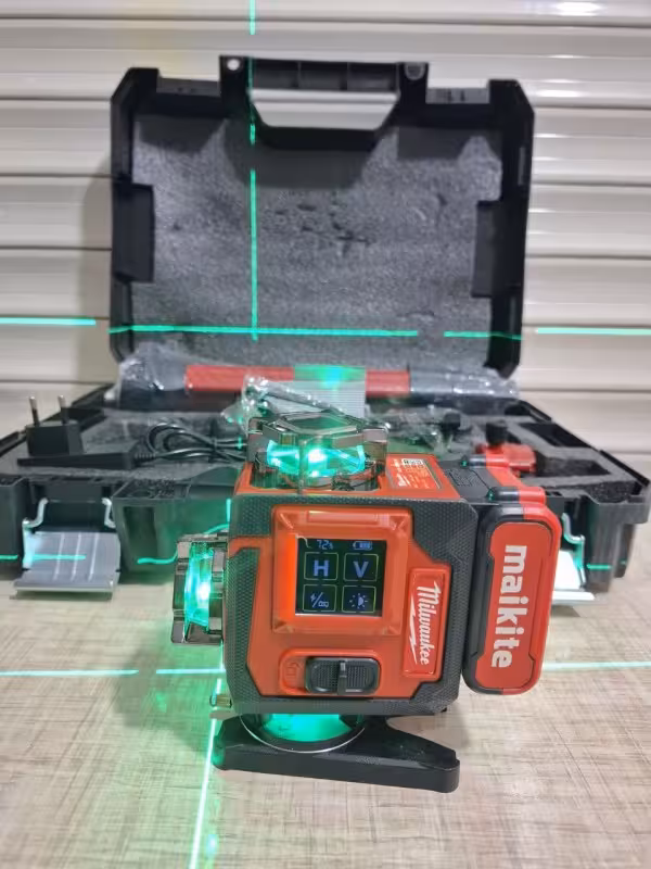 تراز لیزری پرو 4 بعدی میلواکی مدل 4D-16L