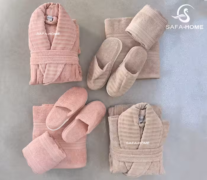 سرویس حوله عروس و داماد مدل دالورا طوسی‌ صورتی