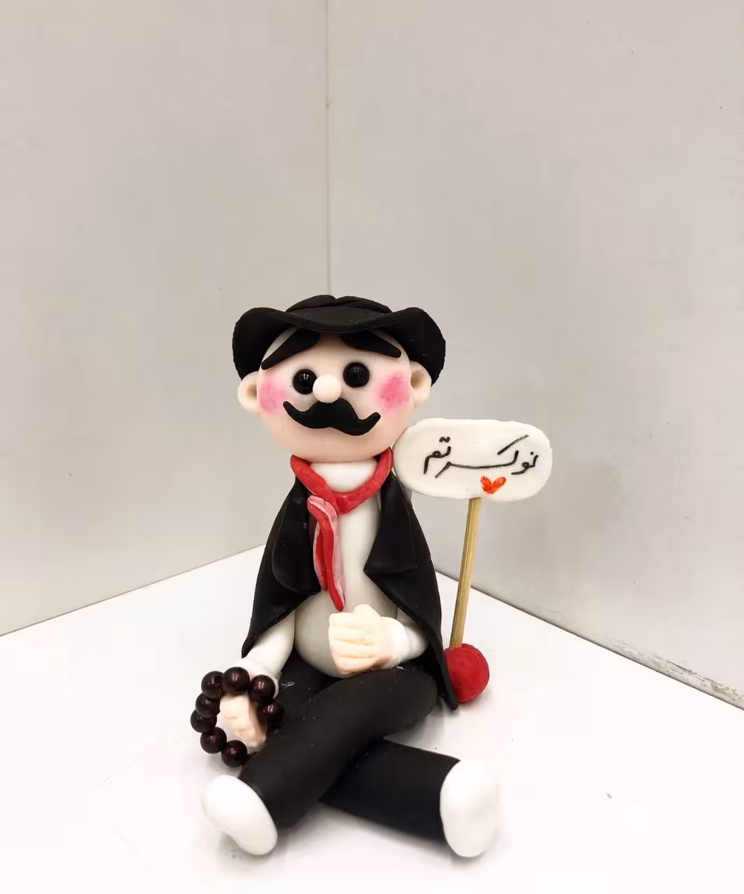 مجسمه مرد جاهل