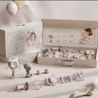 ست جغجغه دندانگیر 8 تکه Infant Pacifying Toys Set