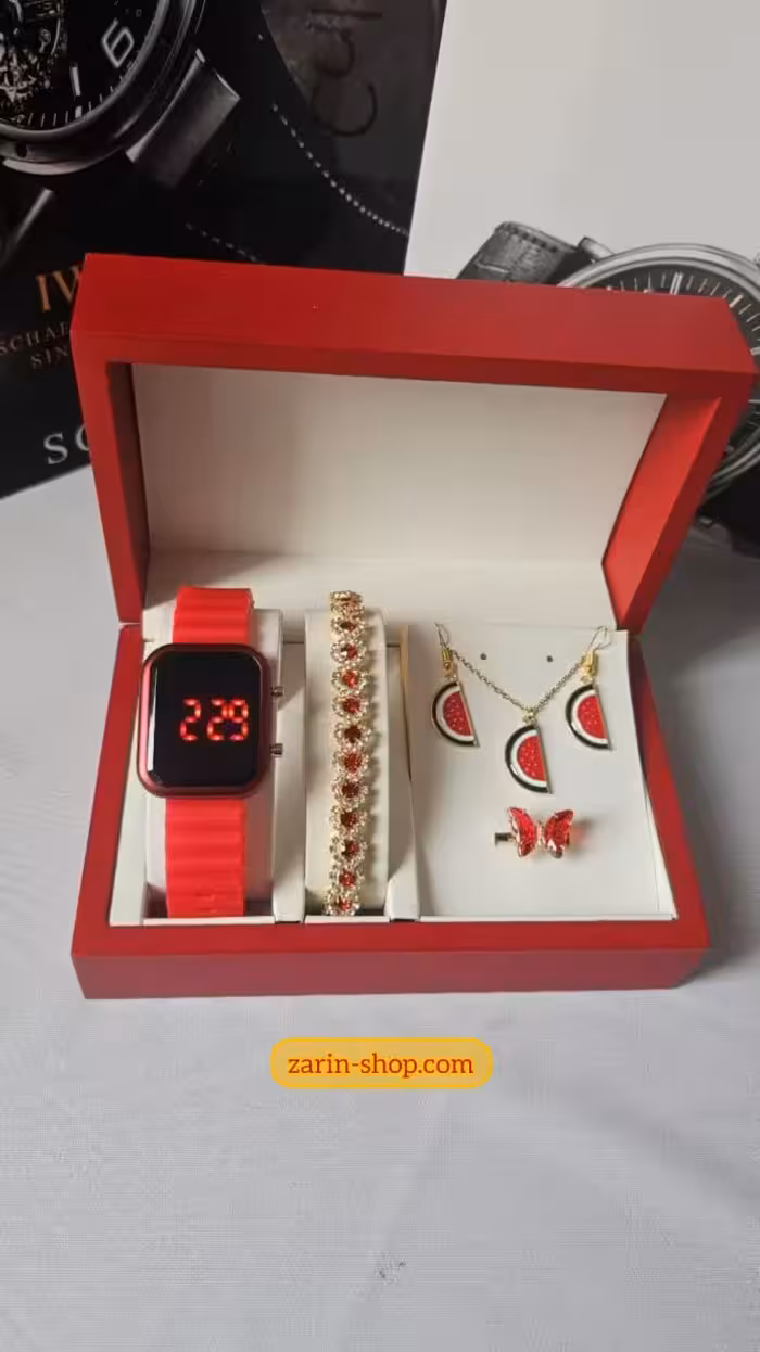 ست زنانه و دخترانه یلدایی ساعت و نیمست