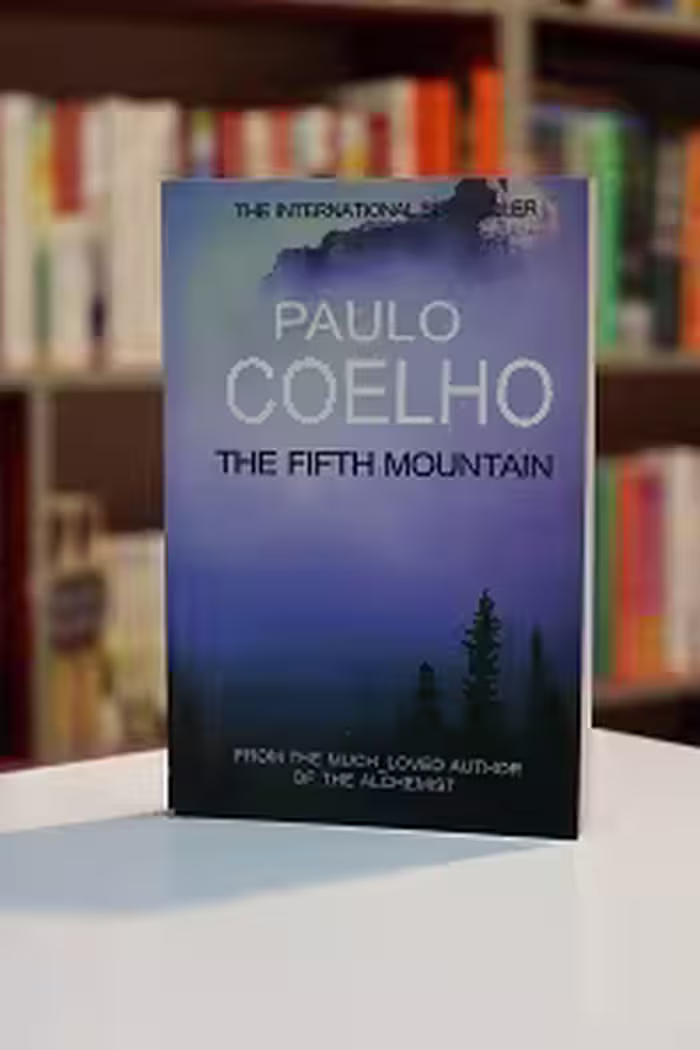 The Fifth Mountain اثر Paulo Coelho