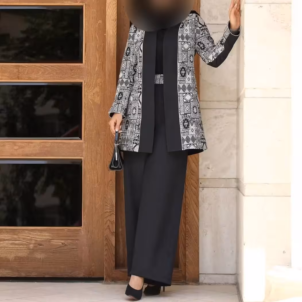ست 3تیکه مغذی دوزی (مانتوشلواروتاپ) 

طرح ادلیا(ادلیا به معنای شکرو سپاس خداوند)