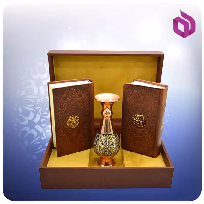 قرآن و نهج البلاغه پالتويی چرم با گلدان خاتم 16