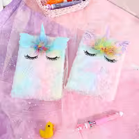 دفتر پشمی یونیکورن بالدار