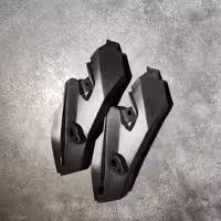 کاور تزئینی بغل راست چراغ مشکی tnt150i