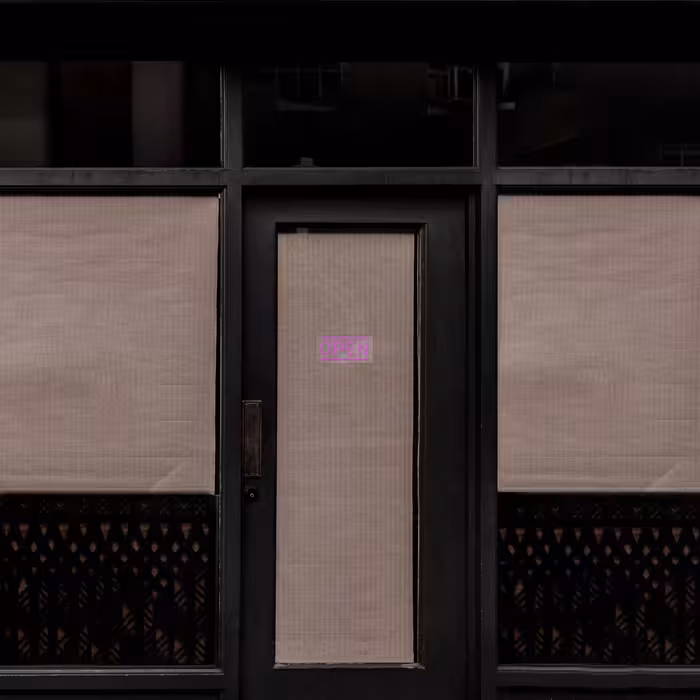 چراغ دیواری نئون دیزاین طرح Open_PR