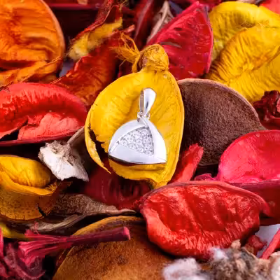 گردنبند نقره دخترانه مدل اسکوئید کد SLN_M103