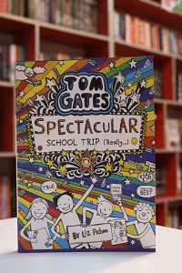 Tom Gates 17 : Spectacular School Trip