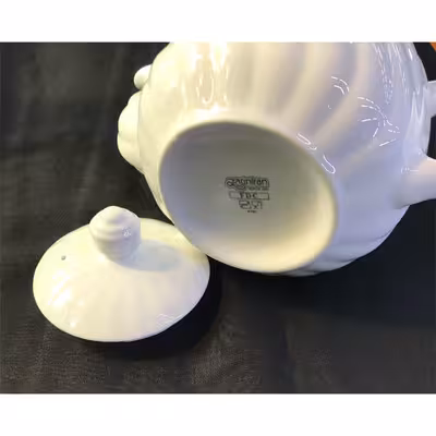 قوری چینی زرین ایران مدل سمن درجه عالي