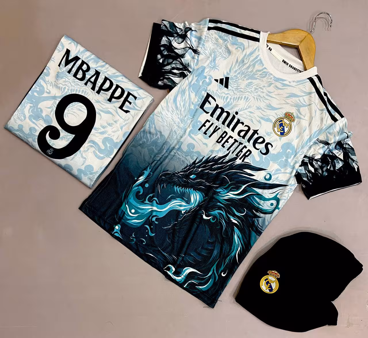 کیت بچگانه و بزرگسال دراگون سبز رئال مادرید با چاپ لیزری امباپه