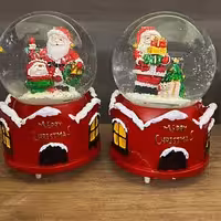 گوی موزیکال پمپی بابانوئل چراغ دار بزرگ