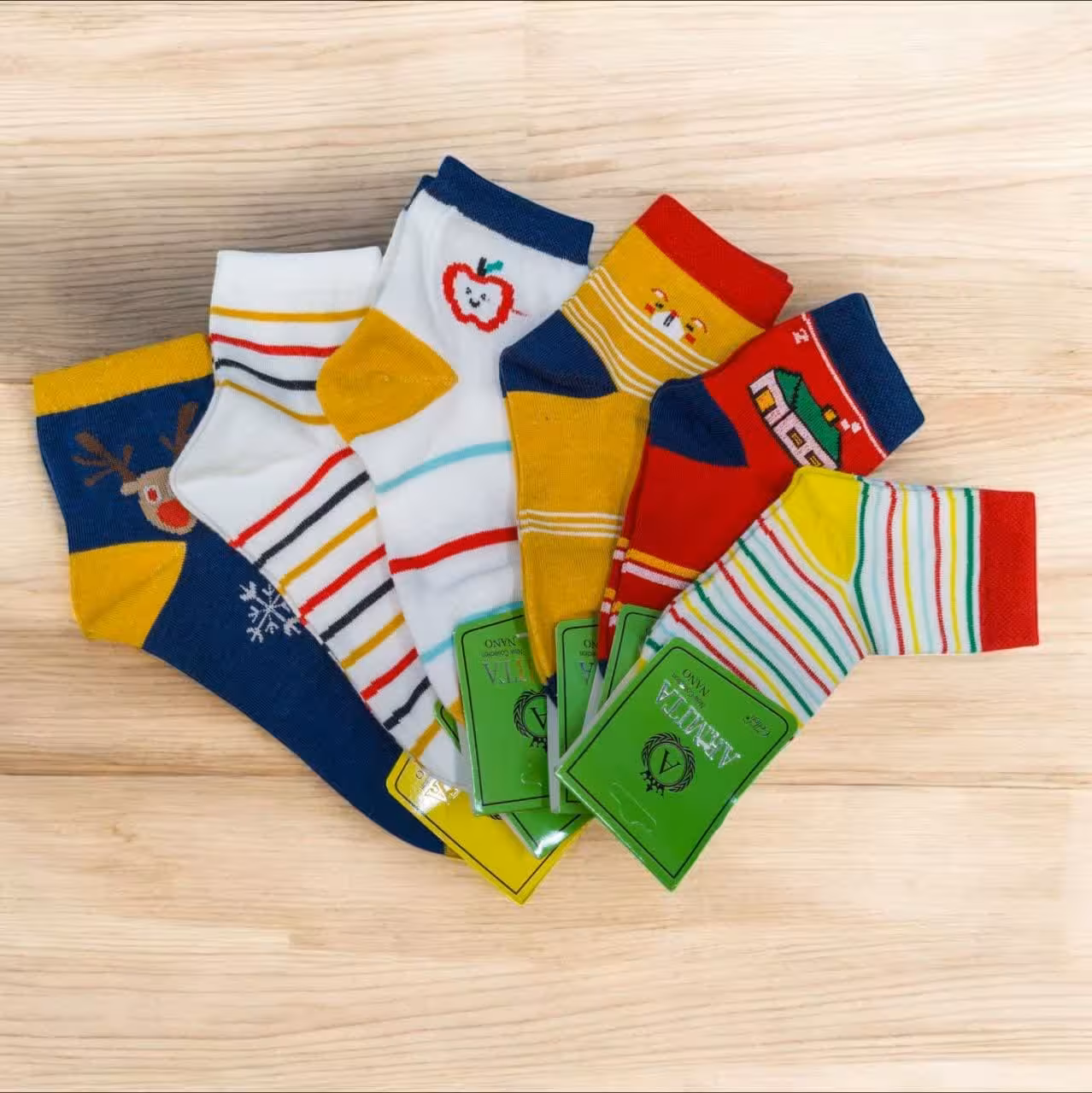 جوراب نیم ساق بچگانه 6شماره ارمیتا کد 60