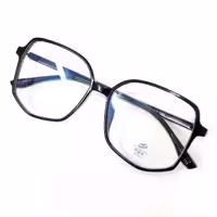 عینک طبی مردانه سایز بزرگ با قابلیت ساخت انواع عدسی طبی نمره دار