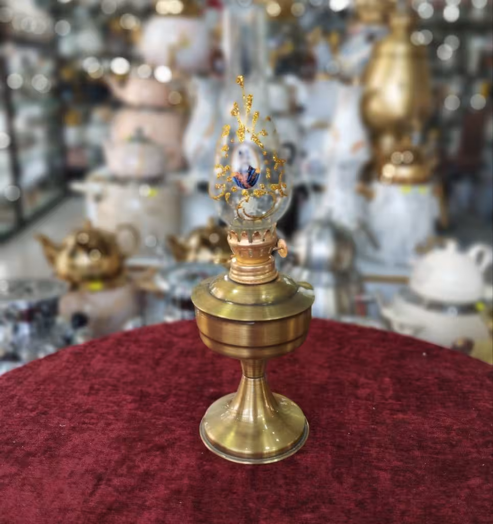 شمعدان کوچک برنجی مدل آنتیک