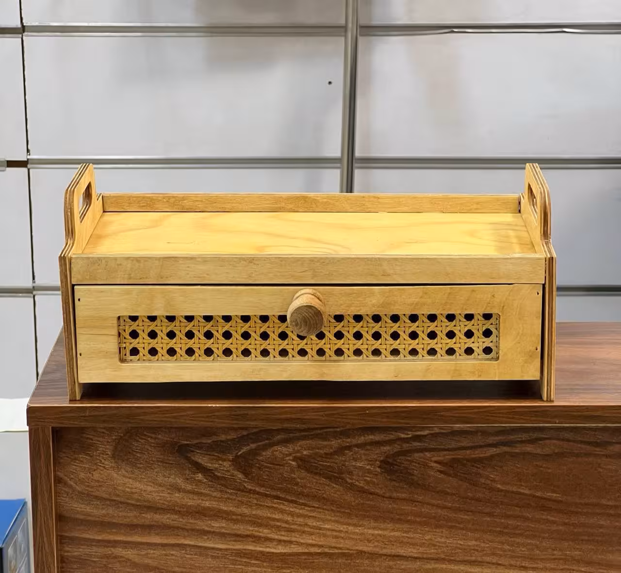 استند کشودار حصیری