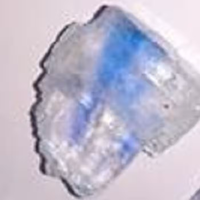 نمک کارنیکا اصل  کریستال ابی نگینی شفاف 