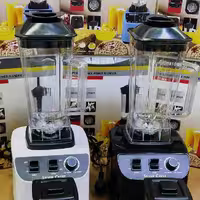 مخلوط کن و آسیاب سیلور کرست SC-5003، موتور پرقدرت و تیغه‌های مقاوم