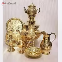 سماور 6 لیتری برنجی زغالی 7 پارچه در طرح هخامنشی، قلم زنی شده، کار دست با کیفیت عالی