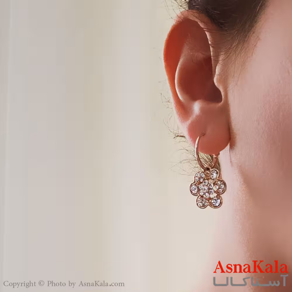 گوشواره مجلسی جواهری مدل گل شیک استیل کد GSH15543W