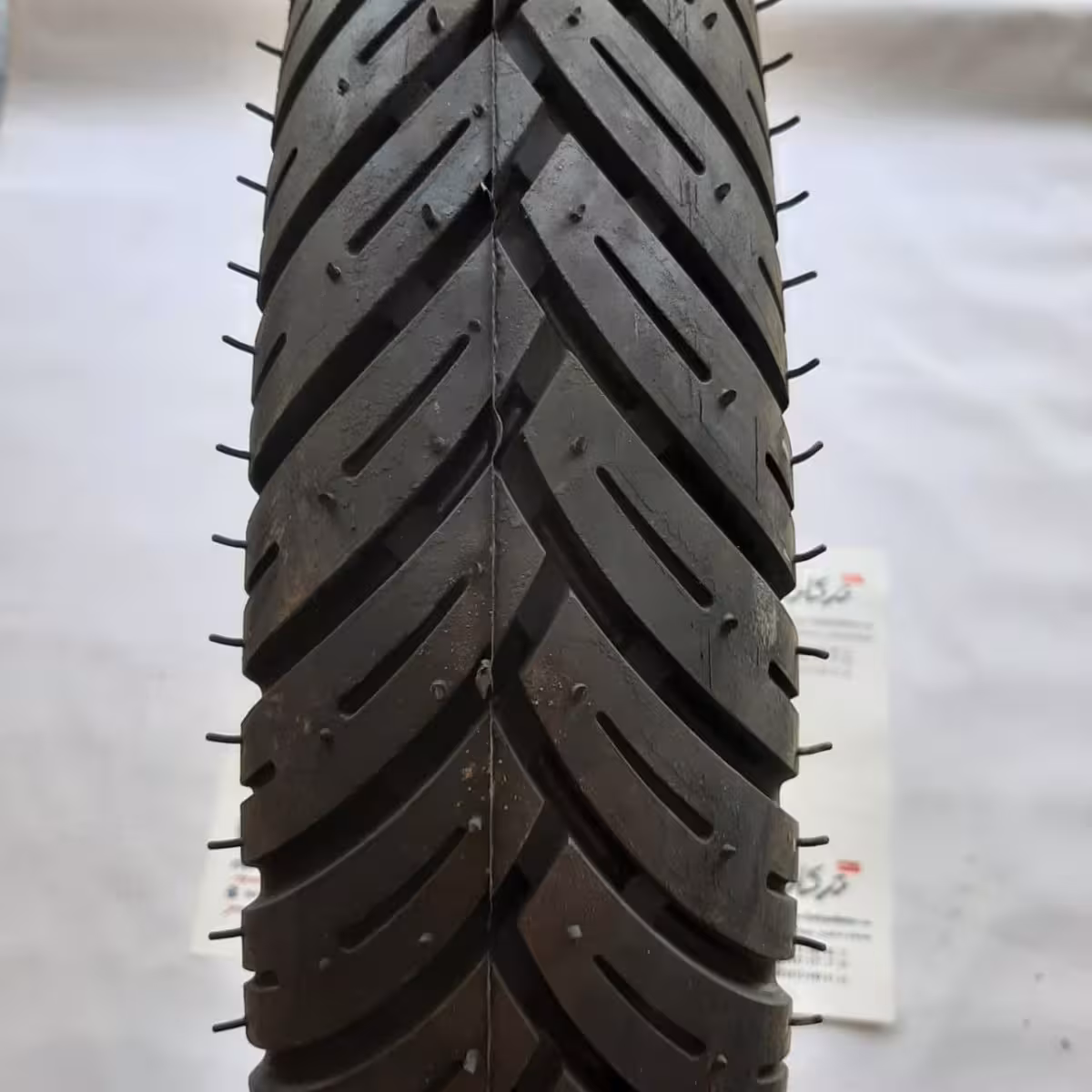 تایر ( لاستیک ) 100/90/17 یاسا تیوپی گل ماری