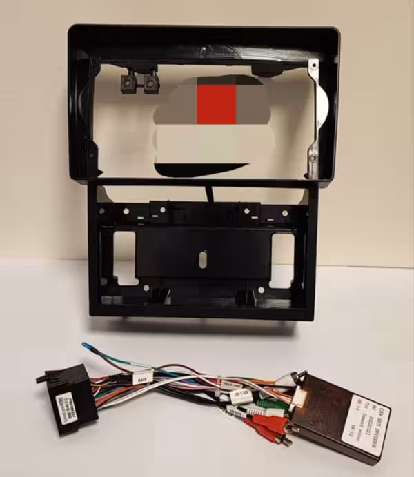 قاب مانیتور فابریک سمند سورن پلاس با کنباس مخصوص مانیتور 11اینچ اندروید