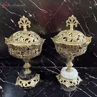 ظرف شکلات خوری برنزی در طرح گل لاله با پایه سنگی، در دو رنگ سیاه و سفید