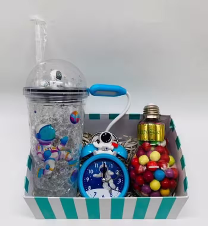 باکس هدیه پسرانه کد B107