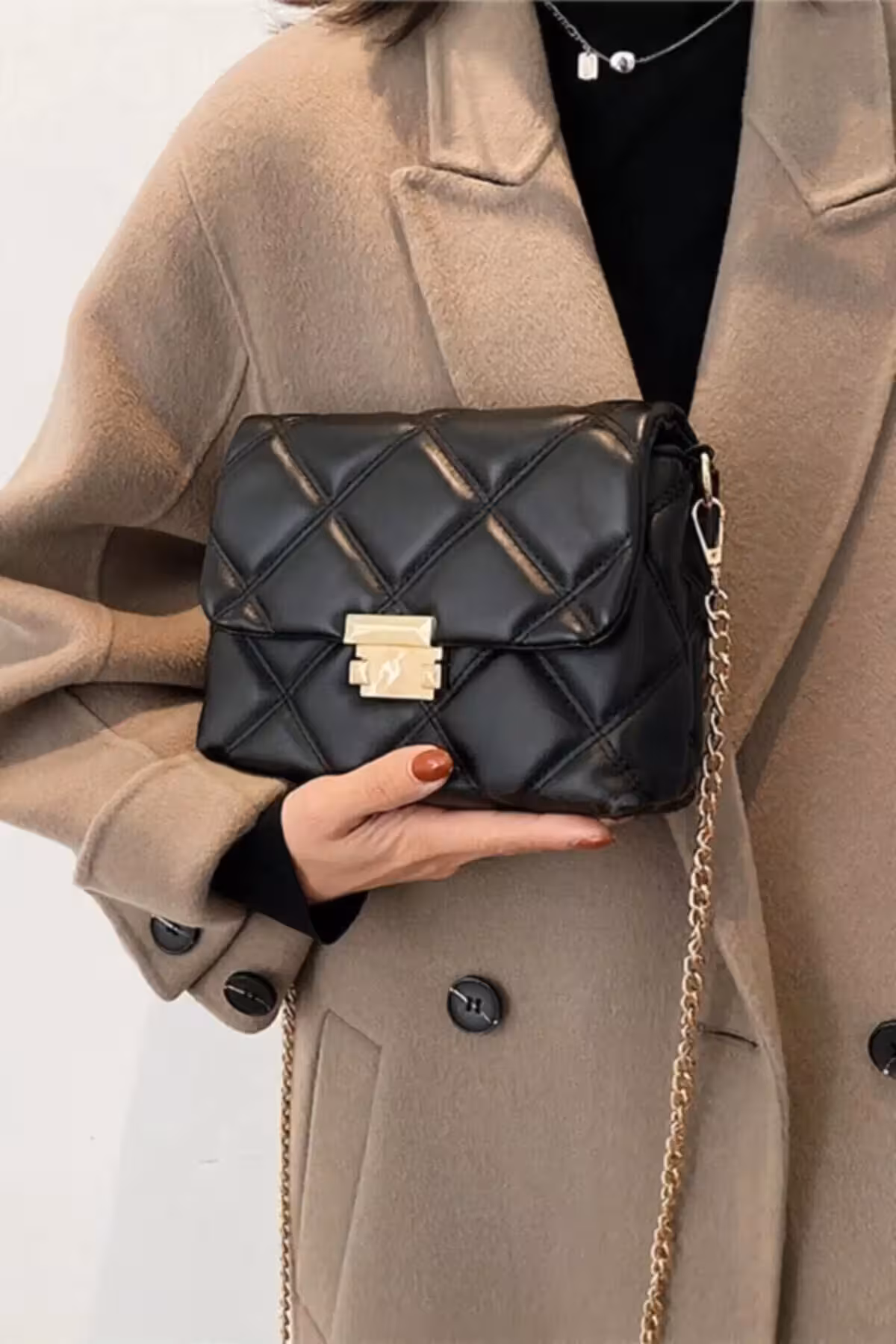 کیف سرشانه زنجیردار مشکی زنانه طرح دار - 392